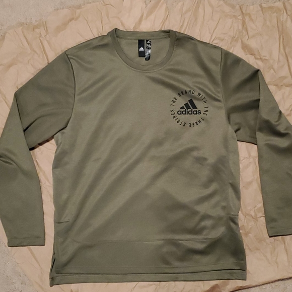 adidas Other - adidas crewneck